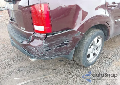 2015 Honda Pilot Ex-L z USA, uszkodzony, nr VIN 5FNYF4H60FB048481